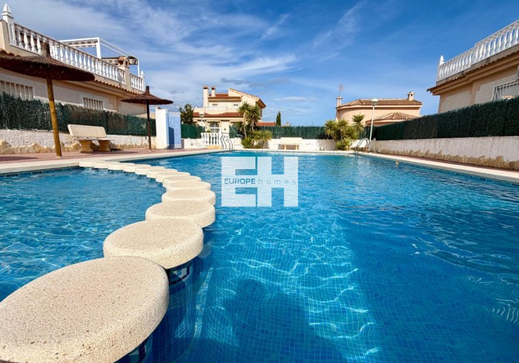 Semi Detached - Herverkoop - Rojales - Pueblo