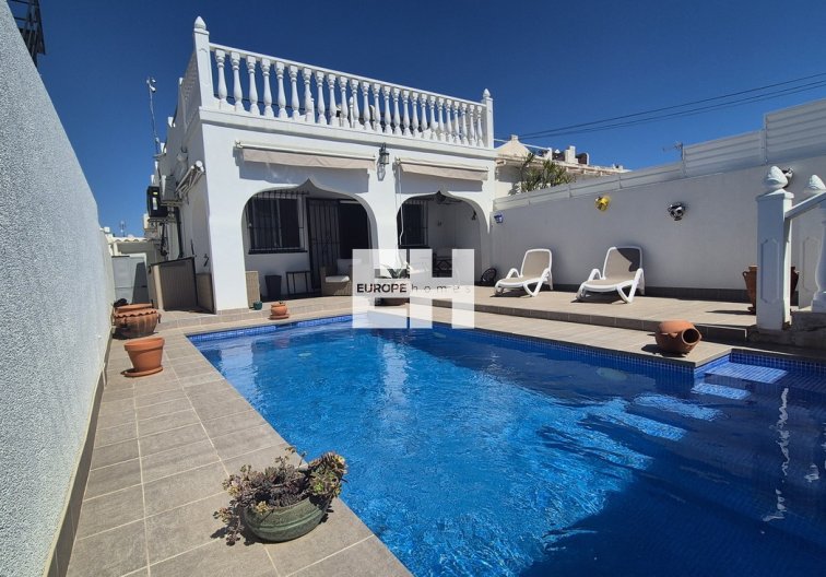 Semi Detached - Herverkoop - Villamartin - Costa Blanca