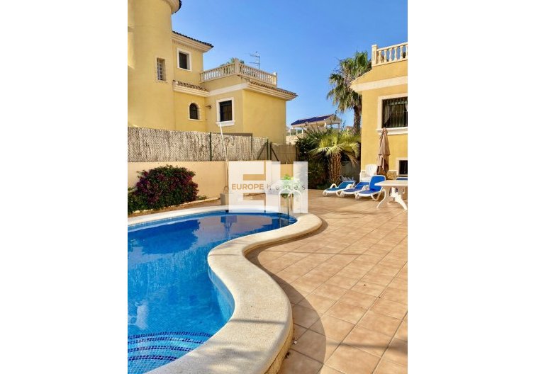 Semi Detached - Resale - Villamartin - Villamartin