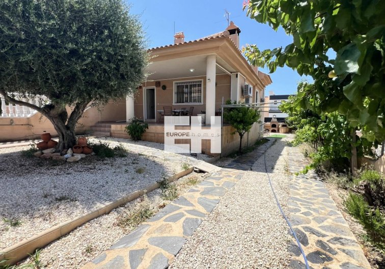 Semi Detached - Revente - Torrevieja - Aguas Nuevas