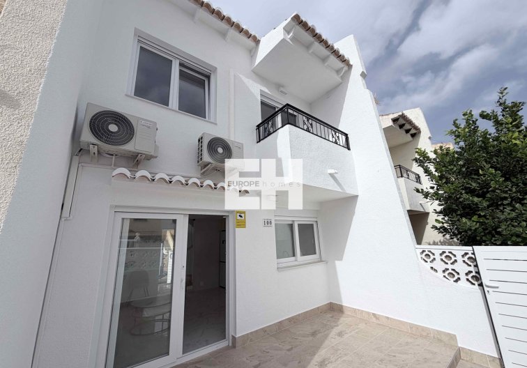 town house - Herverkoop - Torrevieja - Costa Blanca
