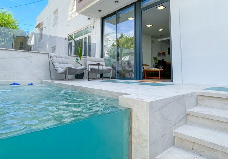 town house - Herverkoop - Torrevieja - Costa Blanca