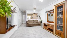 town house - Herverkoop - Torrevieja - EH-55462