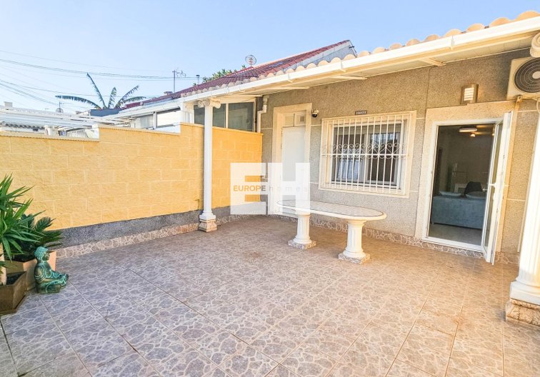 town house - Resale - Torrevieja - El Limonar