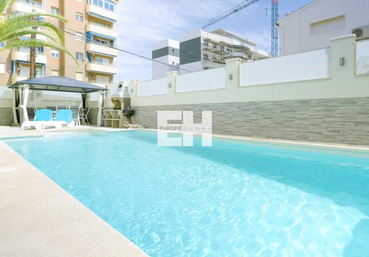 town house - Resale - Torrevieja - Punta Prima
