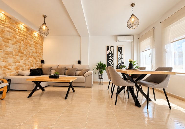 town house - Wiederverkauf - Daya Nueva - Costa Blanca