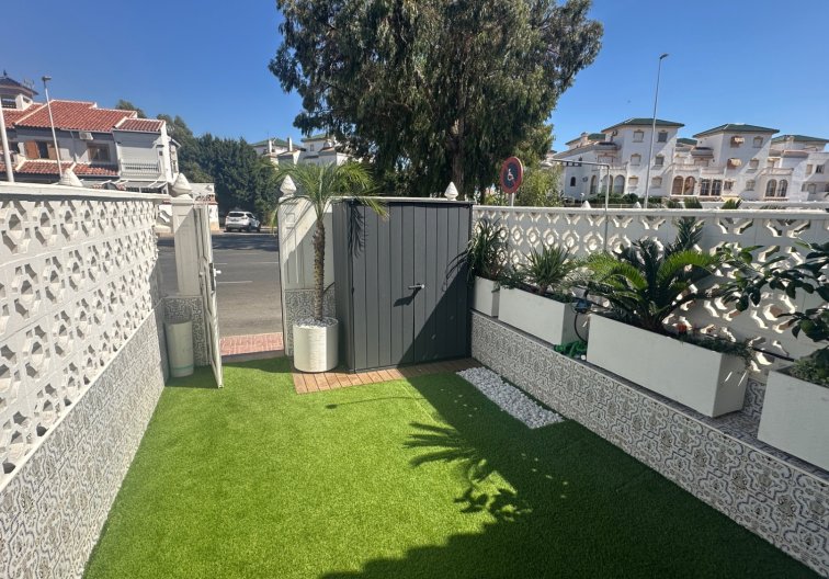 town house - Wiederverkauf - La Mata - Costa Blanca