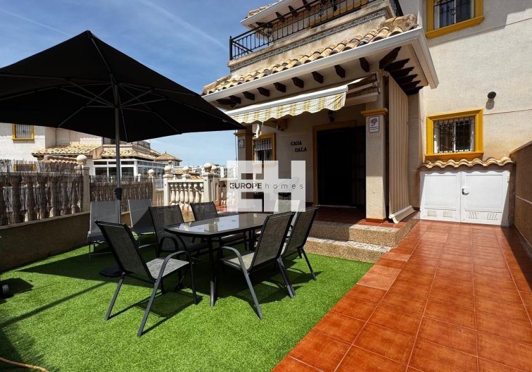 town house - Wiederverkauf - Orihuela Costa - Costa Blanca