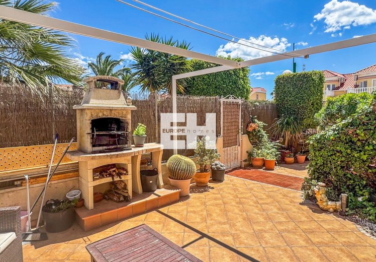 town house - Wiederverkauf - Orihuela Costa - Costa Blanca