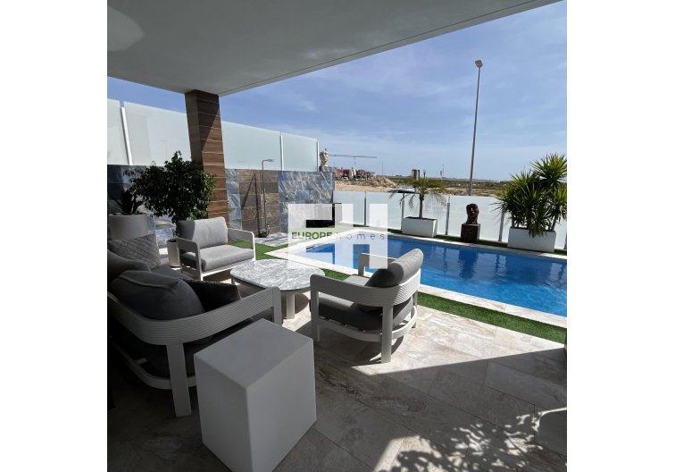 town house - Wiederverkauf - Orihuela - Desamparados-hurchillo-torremendo