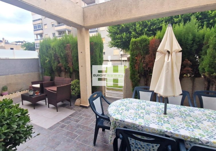 town house - Wiederverkauf - Torrevieja - Torreblanca