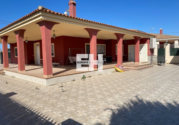 villa - Herverkoop - Albatera - Inland
