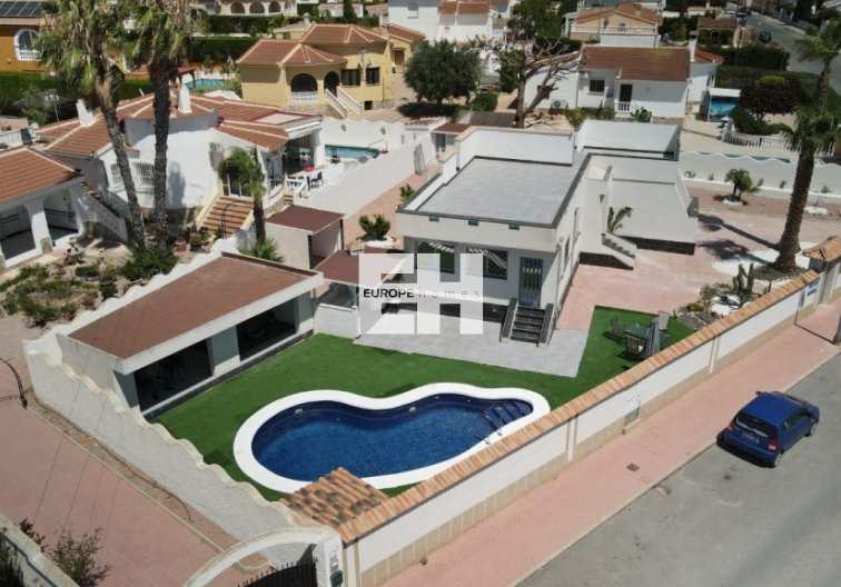 villa - Herverkoop - Ciudad Quesada - Costa Blanca