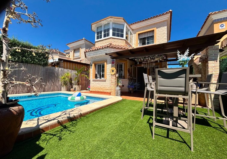 villa - Herverkoop - El Raso - Costa Blanca