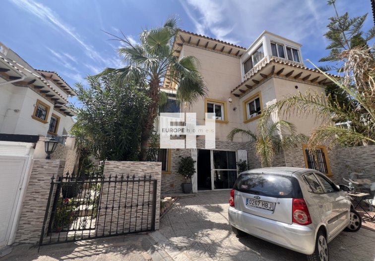 villa - Herverkoop - Orihuela - Inland