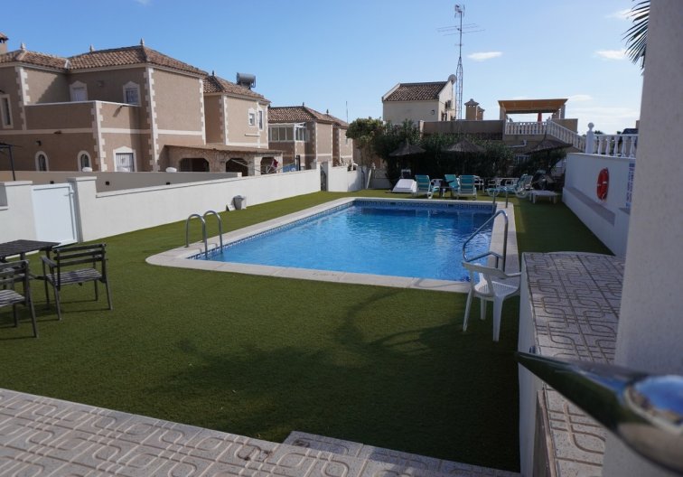 villa - Herverkoop - Villamartin - Costa Blanca