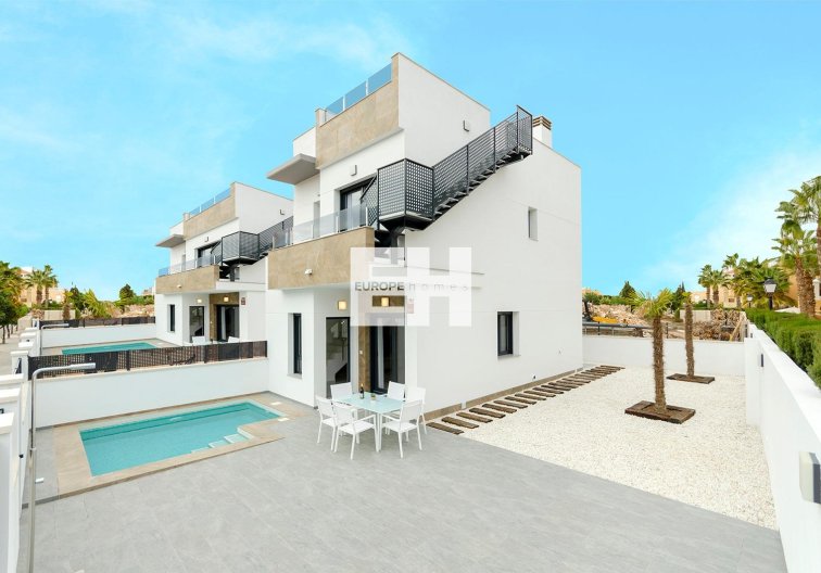 villa - New Build - Torrevieja - Torretas