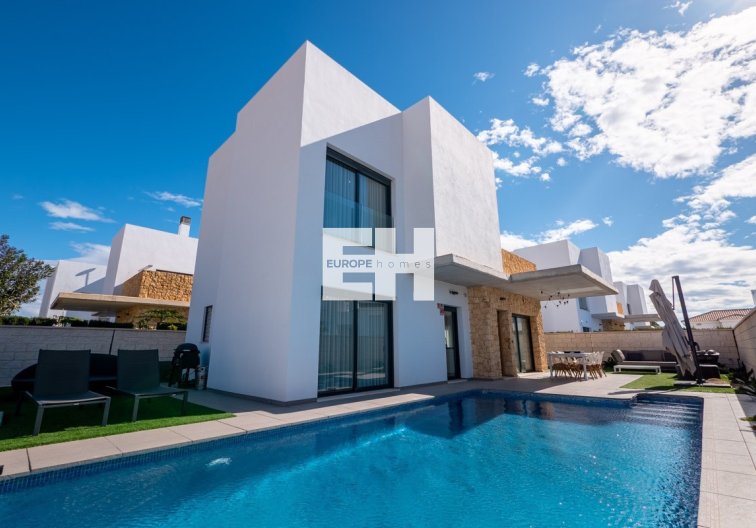 villa - Resale - Ciudad Quesada - Costa Blanca