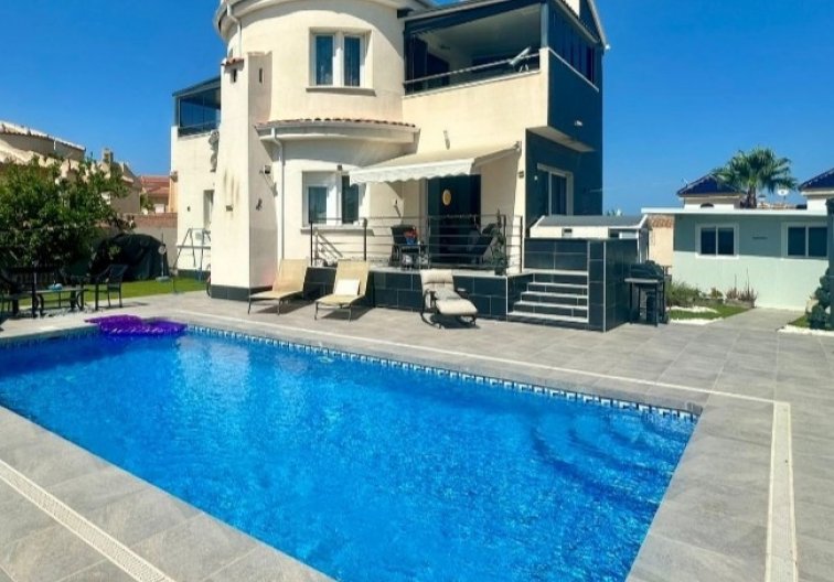 villa - Resale - Ciudad Quesada - Costa Blanca