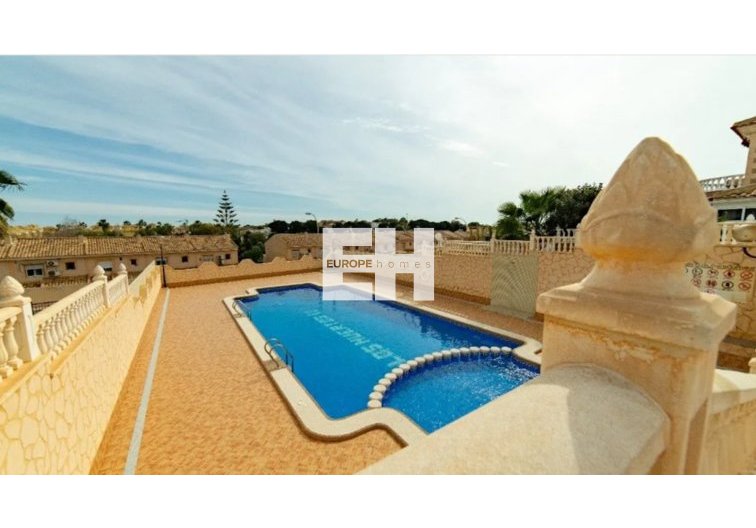 villa - Resale - Los Balcones - Costa Blanca