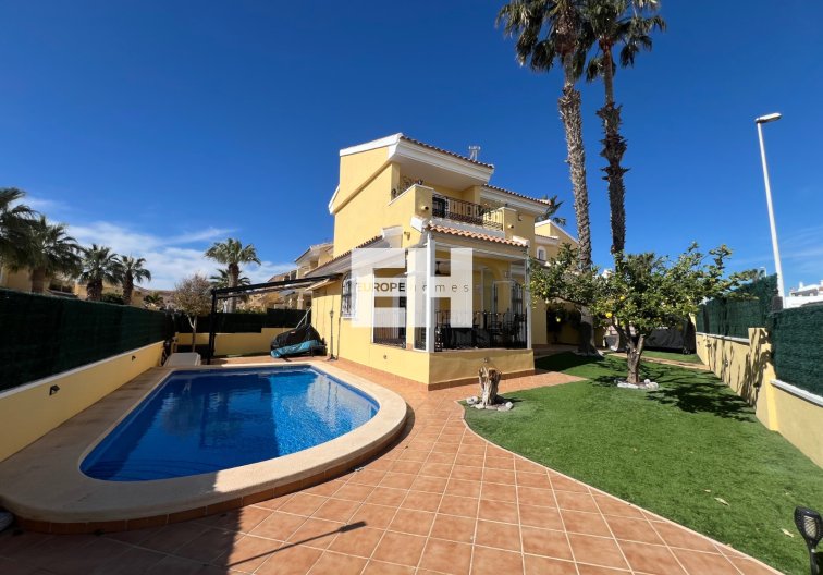 villa - Resale - Orihuela Costa - Costa Blanca