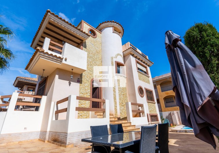 villa - Revente - Orihuela Costa - Costa Blanca
