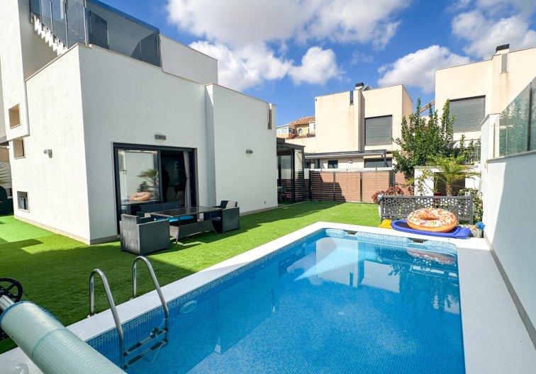 villa - Revente - Torrevieja - Costa Blanca