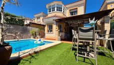 villa - Segunda mano - El Raso - EH-59827