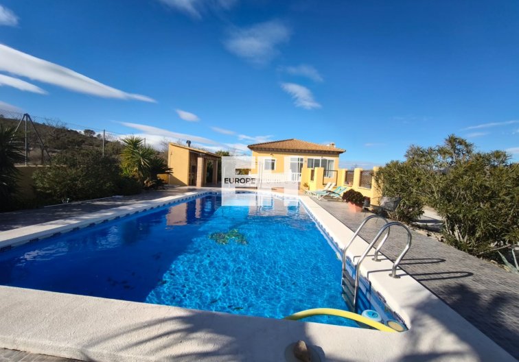 villa - Segunda mano - Hondón de los Fráiles - Inland