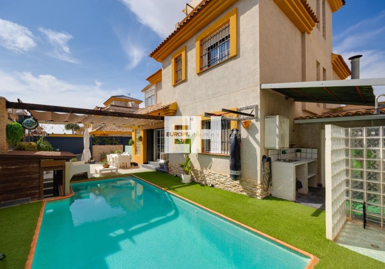 villa - Segunda mano - Los Montesinos - La Herrada