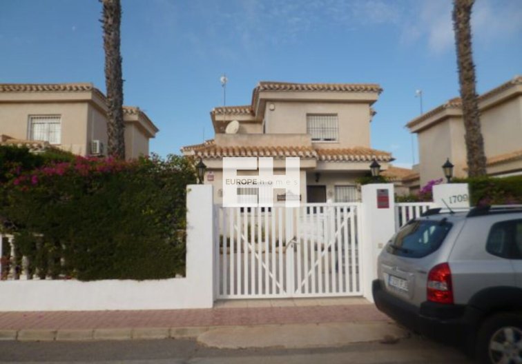 villa - Segunda mano - Playa Flamenca - Costa Blanca