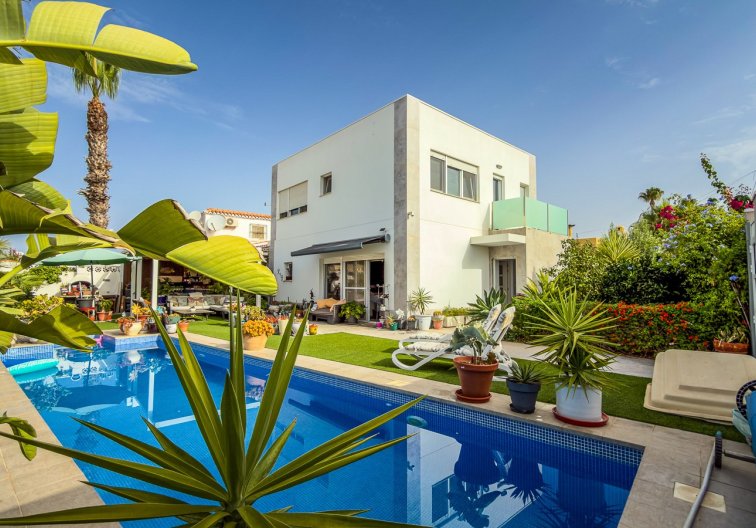 villa - Segunda mano - Torrevieja - Costa Blanca