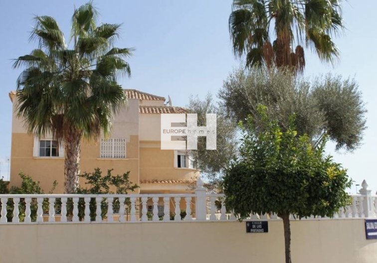 villa - Segunda mano - Torrevieja - La Siesta - El Salado - Torreta