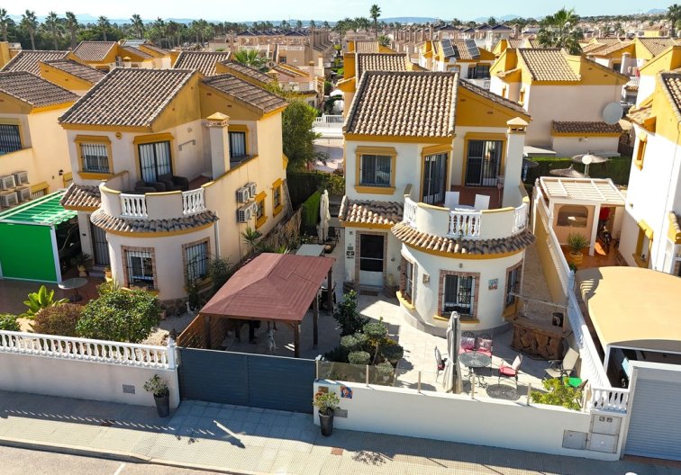 villa - Wiederverkauf - Guardamar del Segura - Costa Blanca