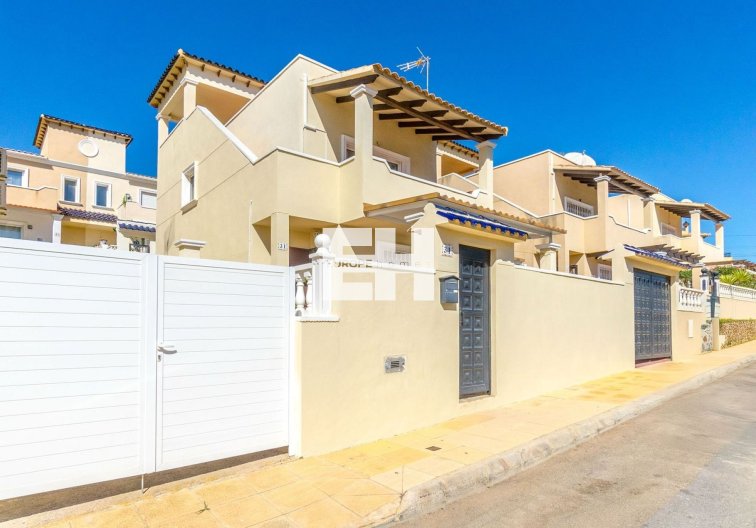 villa - Wiederverkauf - Orihuela Costa - Costa Blanca