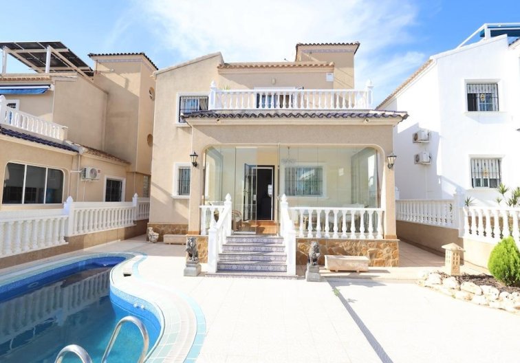 villa - Wiederverkauf - Orihuela Costa - Costa Blanca