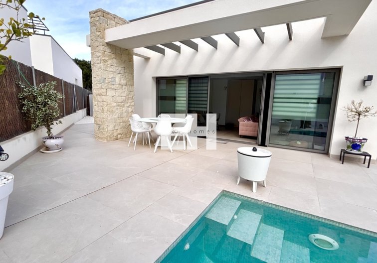 villa - Wiederverkauf - San Miguel de Salinas - Costa Blanca