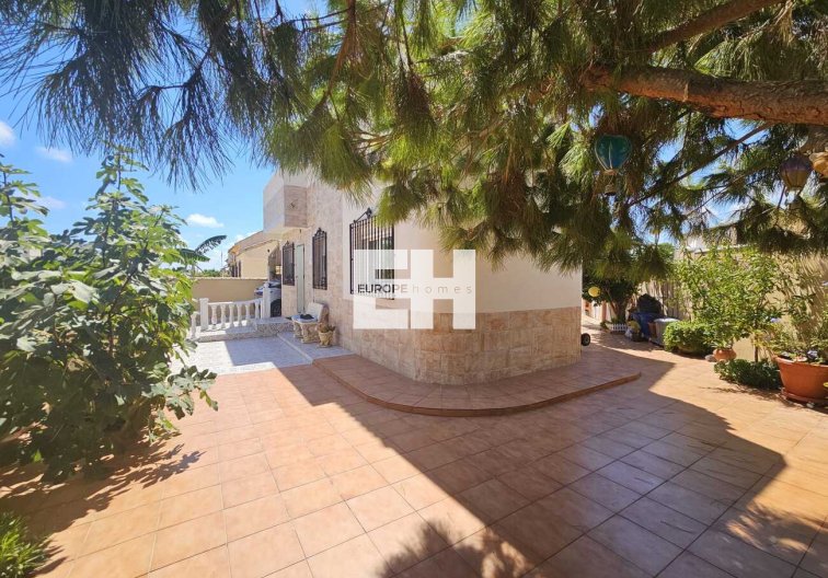 villa - Wiederverkauf - Torrevieja - Torre Del Moro