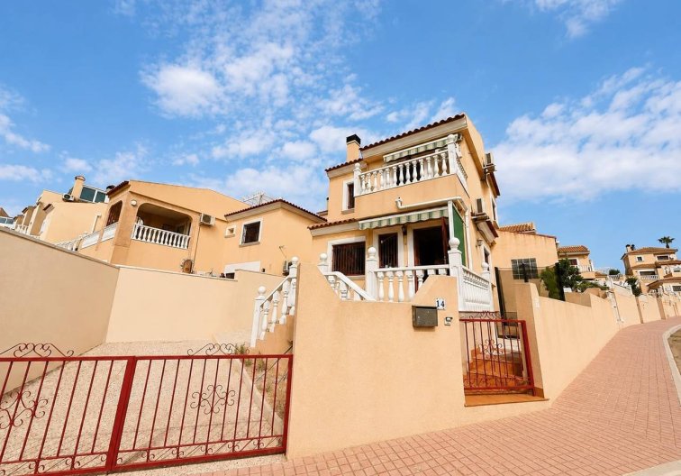 villa - Wiederverkauf - Villamartin - Costa Blanca