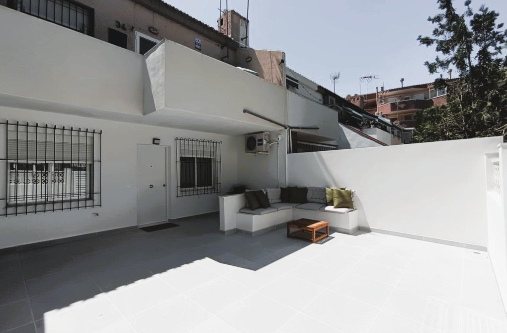 Wiederverkauf - Bungalow - Orihuela Costa - Costa Blanca
