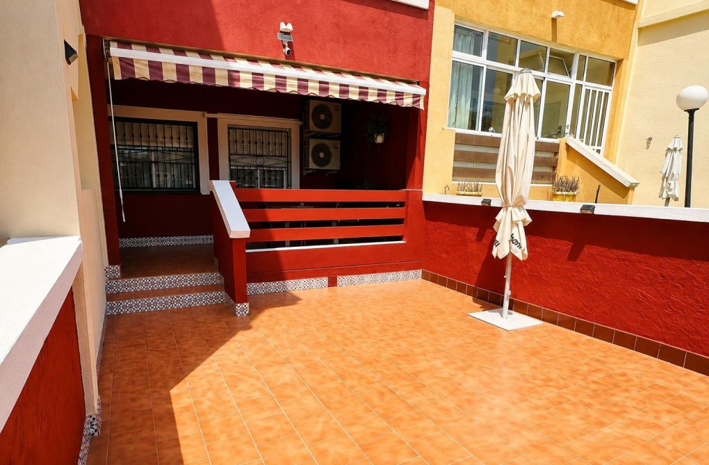 Wiederverkauf - Bungalow - Orihuela Costa - Costa Blanca