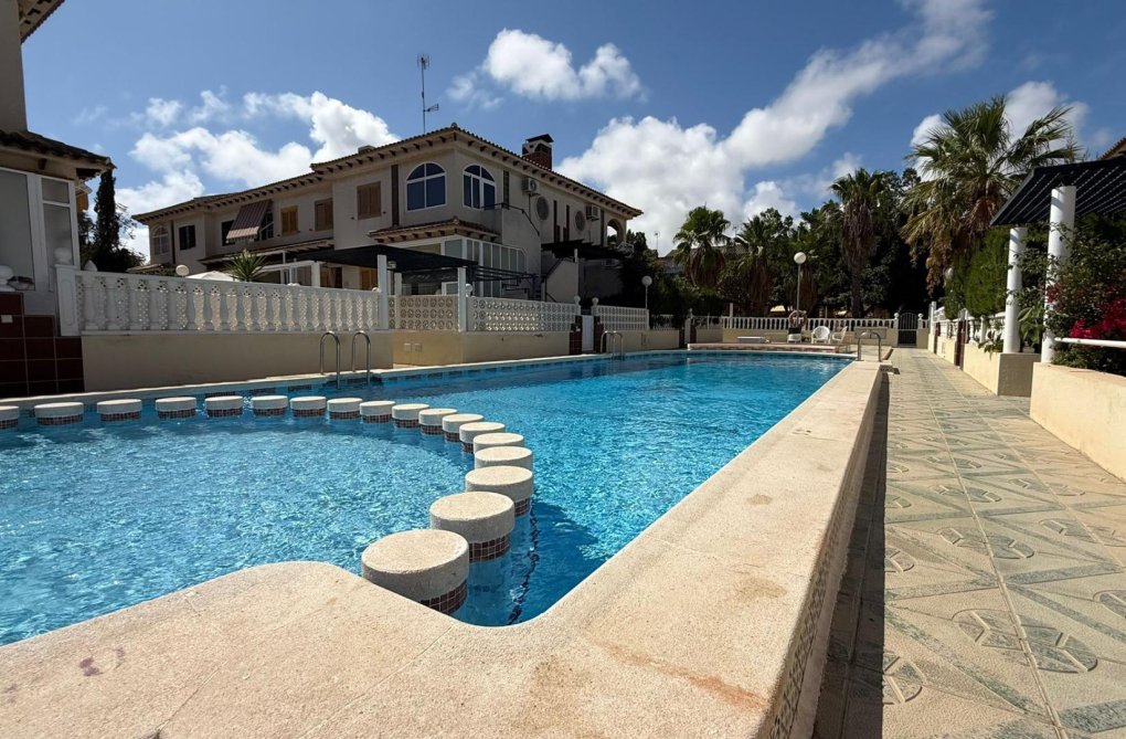 Wiederverkauf - Bungalow - Torrevieja - Punta Prima