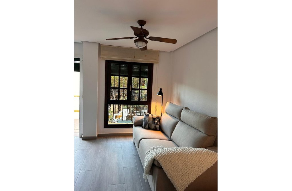 Wiederverkauf - Bungalow - Torrevieja - Torre La Mata