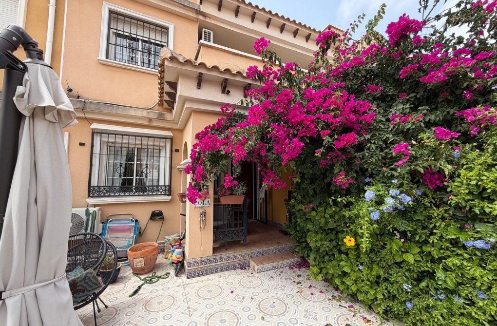 Wiederverkauf - Bungalow - Torrevieja - Zona Los Frutales