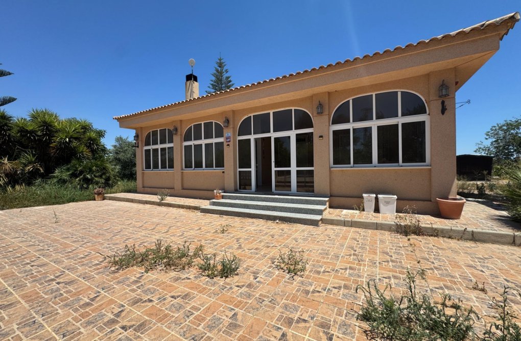 Wiederverkauf - Finca - Dolores - Comunidad Valenciana