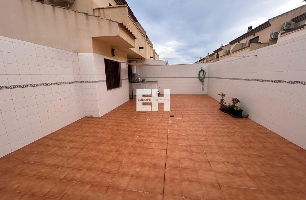 Wiederverkauf - Semi Detached - Los Alcázares - Serena Golf