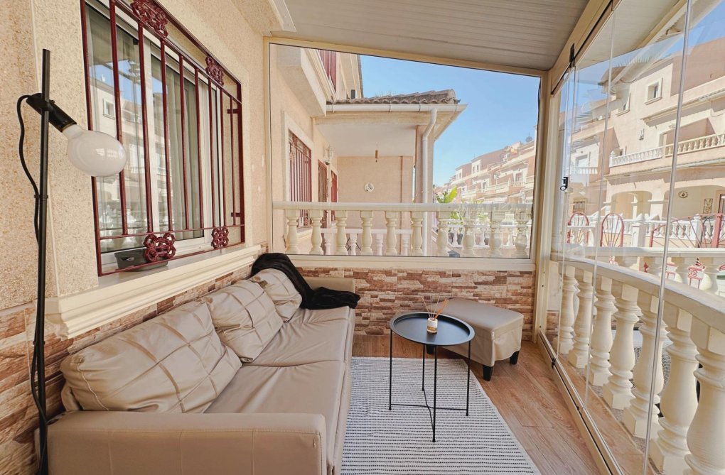 Wiederverkauf - Semi Detached - Orihuela Costa - La Zenia