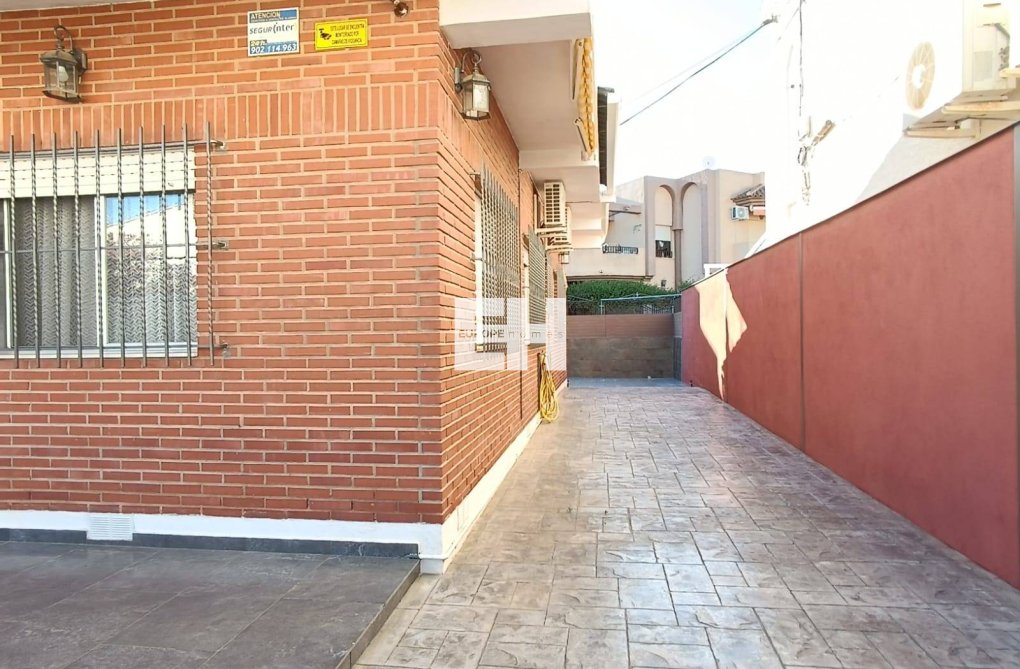 Wiederverkauf - Semi Detached - San Pedro del Pinatar - Los Cuarteros