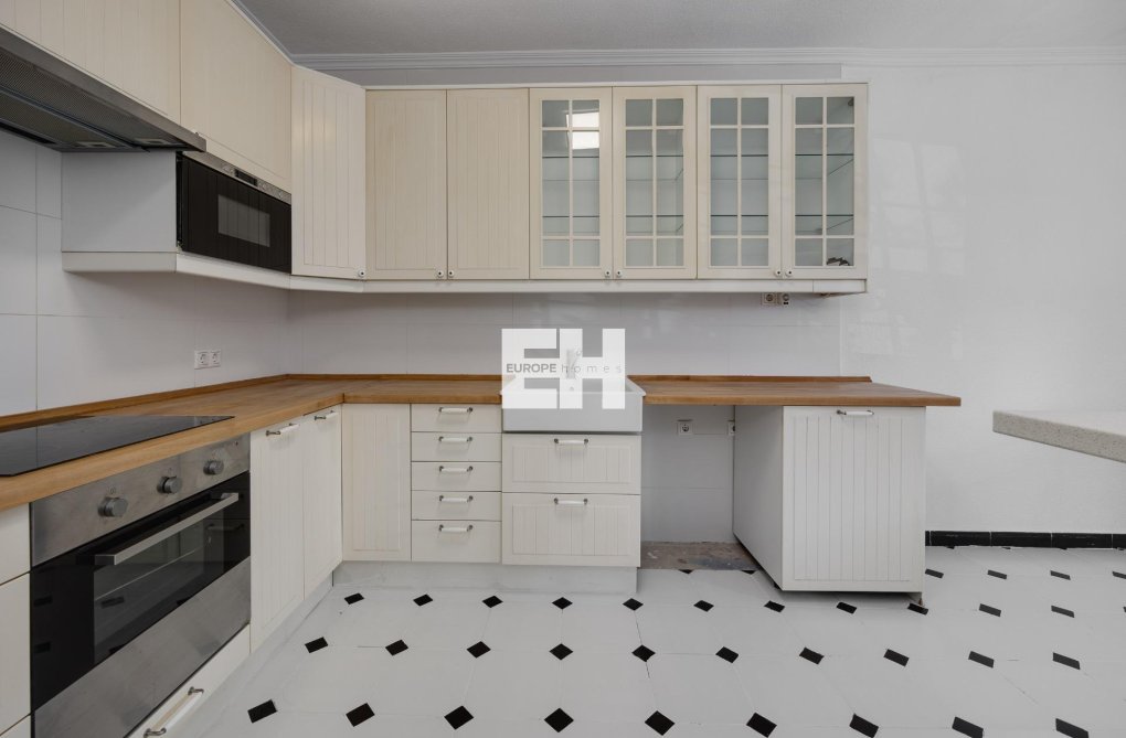 Wiederverkauf - Semi Detached - Torrevieja - La Siesta - El Salado - Torreta