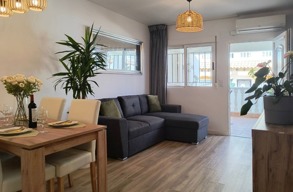 Wiederverkauf - town house - Alicante - Costa Blanca
